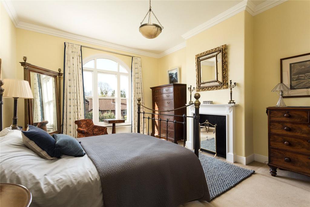 Principal Bedroom