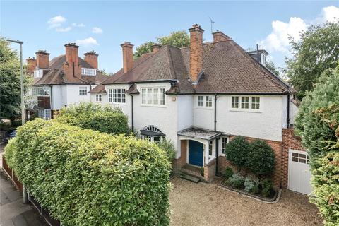 undefined, West Grove, Walton-on-Thames, KT12