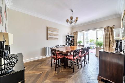 undefined, West Grove, Walton-on-Thames, KT12