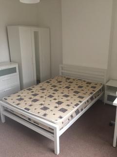 1 bedroom in a house share to rent - Carter Knowle Road, Sheffield S7