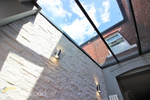 11 Beech Grove, Southport, PR9 7EE