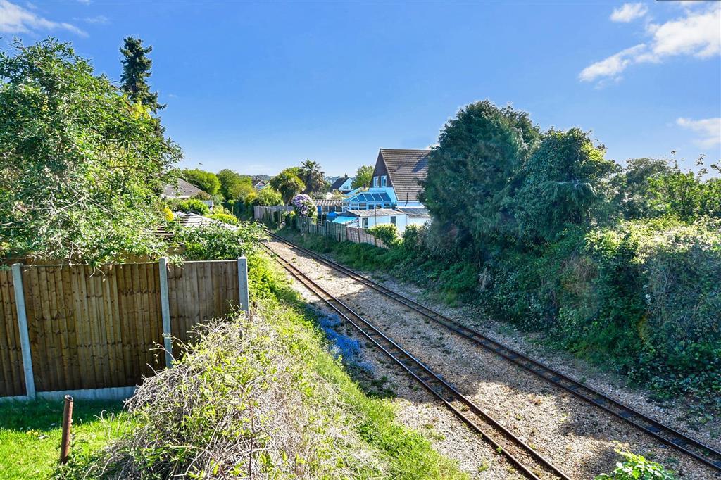 Burmarsh Road, Hythe, Kent 1 bed park home £75,000