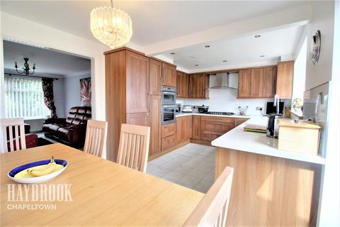 7 Wharfedale Drive, Chapeltown, Sheffield, S35 2QL