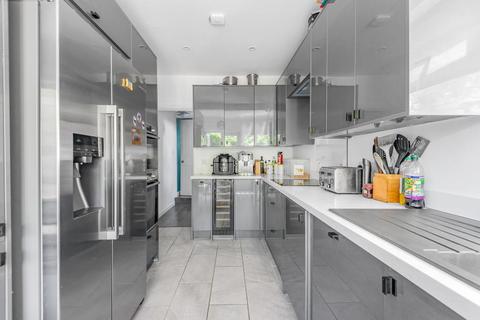 51 Swainstone Road, Reading, RG2 0DX