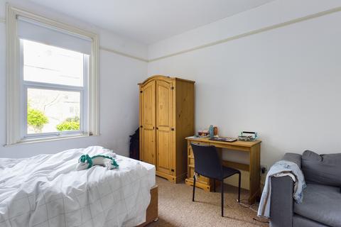 5 bedroom maisonette to rent - Old Shoreham Road, Brighton BN1