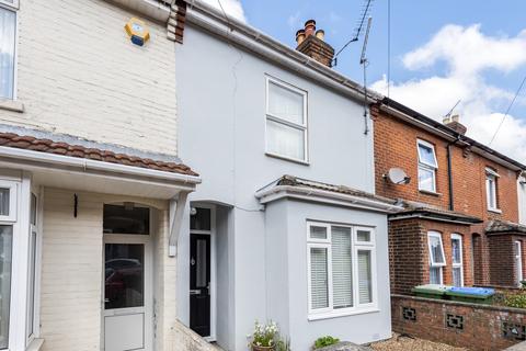 3 bedroom terraced house for sale - Mortimer Road, Itchen, Southampton, Hampshire, SO19