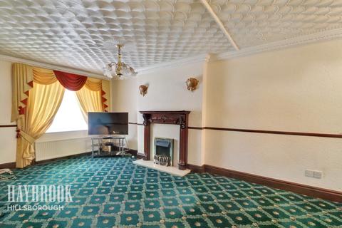 2 Edge Close, Sheffield, S6 1ER