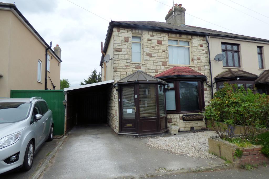 Argyle Gardens, Upminster RM14 2 bed semidetached house £550,000