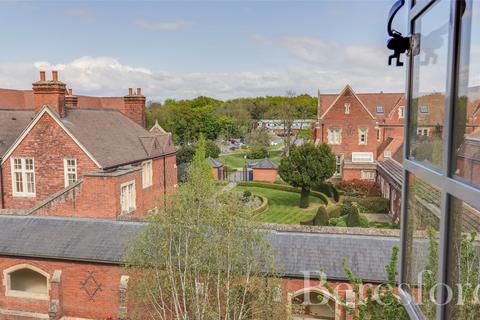 Penthouse South, Tudor Court The Galleries, Warley, Brentwood, CM14 5FS