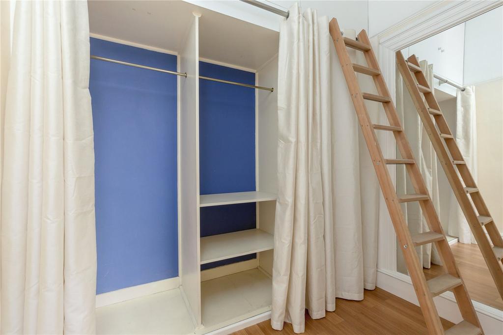 Dressing Room
