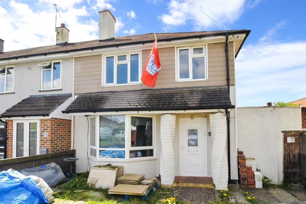 Hursley Road, Havant, Hampshire 3 bed end of terrace house £255,000