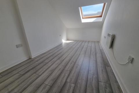 2 bedroom flat to rent, Butcher Street, City Centre, Leeds, LS11 5WF
