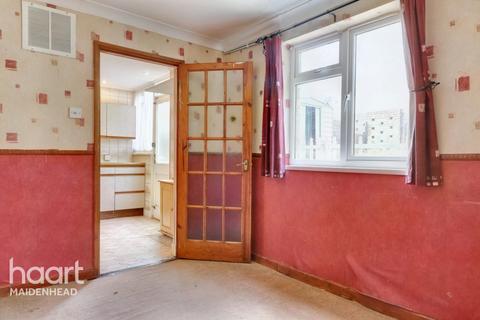 112 Brunel Road, Maidenhead, SL6 2RN