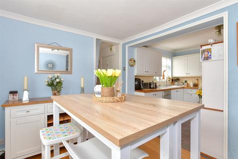 14 Springhead Road, Northfleet, Gravesend, DA11 9QY