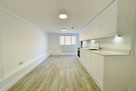 House to rent, Finchley Road, Finchley