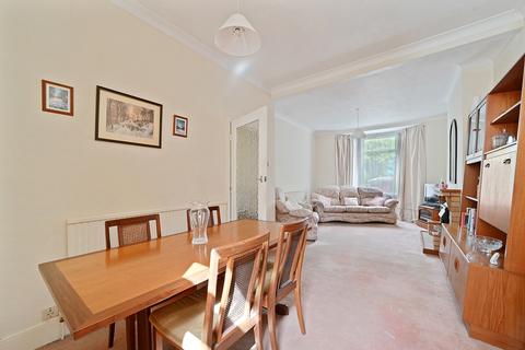 137 Capel Road, London, E7 0JT