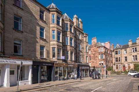 3 bedroom flat to rent, (1F1) Morningside Drive, Edinburgh, EH10