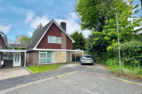 2 bedroom detached house to rent, Ravenstone Road, Camberley, Surrey, GU15