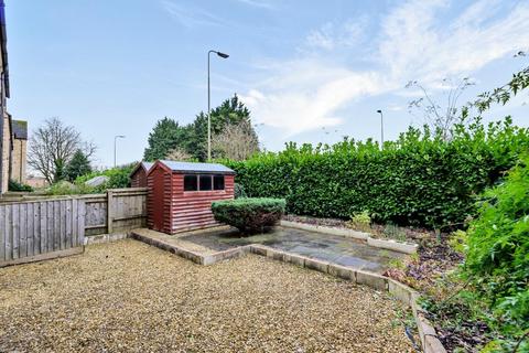 14a Beechgate, Witney, OX28 4JL
