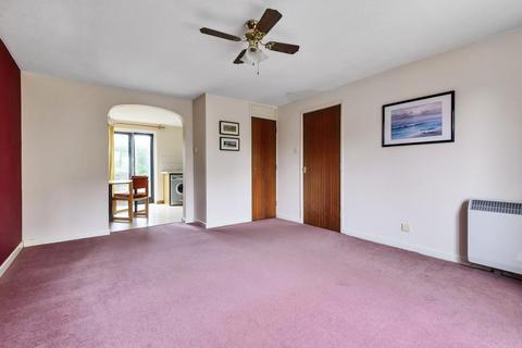 14a Beechgate, Witney, OX28 4JL
