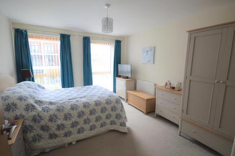 8 Barrack Close, Telford, TF3 5HS
