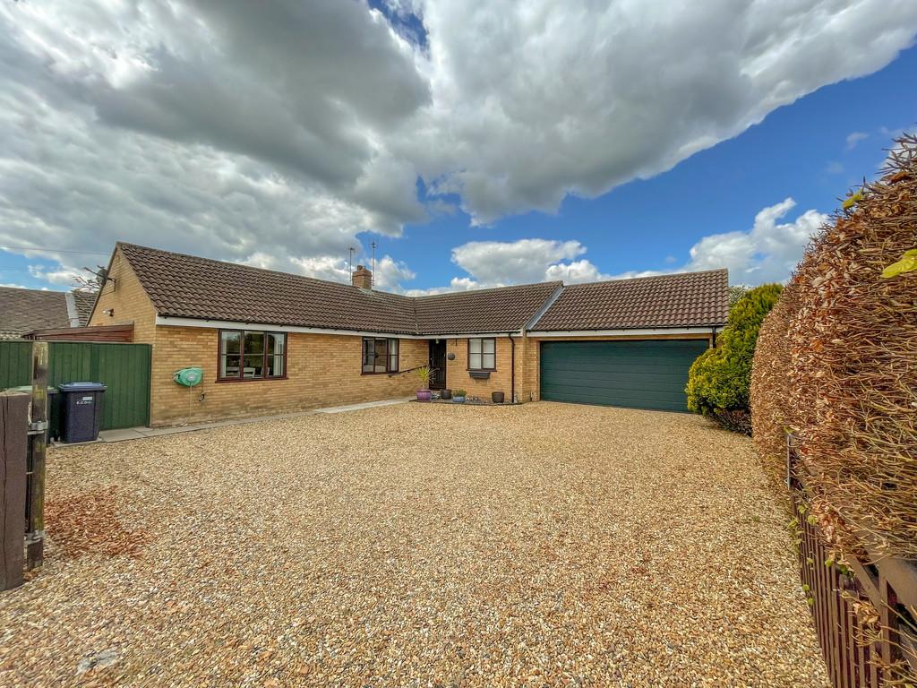 Ness Road, Burwell 4 bed detached bungalow £582,500