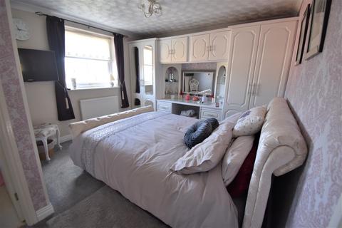 15 Greenway, Burton-on-trent, DE15 0AR