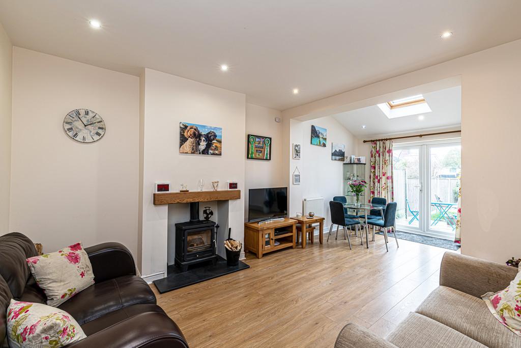 Sandy Lane, Stockton Heath, Warrington 3 bed semidetached house £320,000