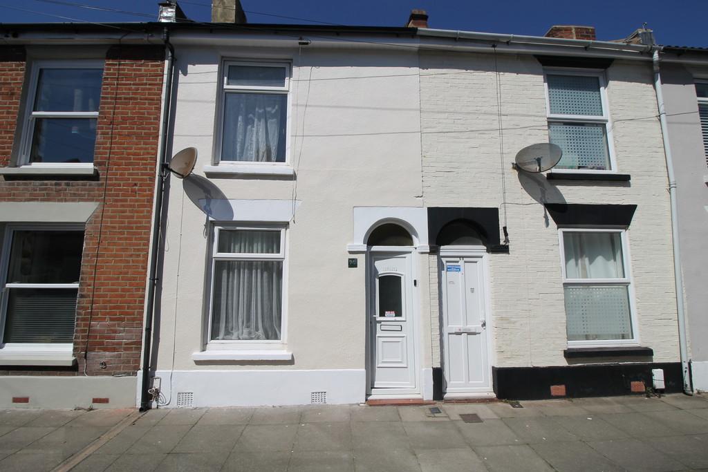 Napier Road, Southsea 2 bed terraced house £1,100 pcm (£254 pw)