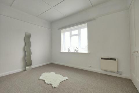 10 Bowden Road, Templecombe, BA8 0LB