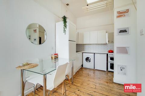 Flat 3, Waldo House Trenmar Gardens, London, NW10 6BD