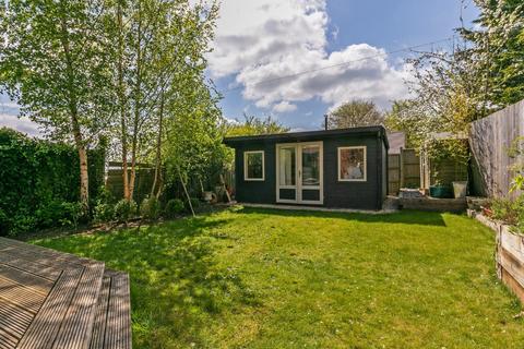 84 Battery Hill, Stanmore, Winchester, SO22 4DD