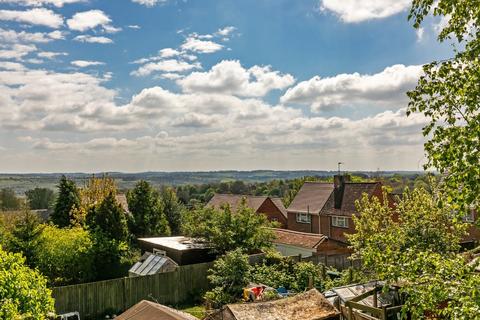 84 Battery Hill, Stanmore, Winchester, SO22 4DD