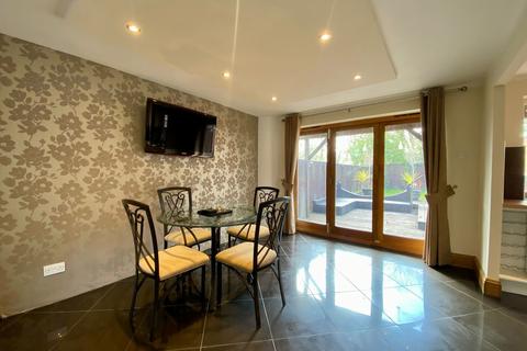 21 Byefield Grove, East Ayton, Scarborough, YO13 9ES