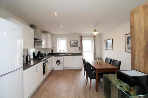 2 bedroom apartment for sale - Tall Elms Road, Patchway, Bristol, Gloucestershire, BS34