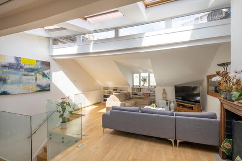 3 bedroom duplex for sale, Randolph Avenue, Little Venice, London, W9