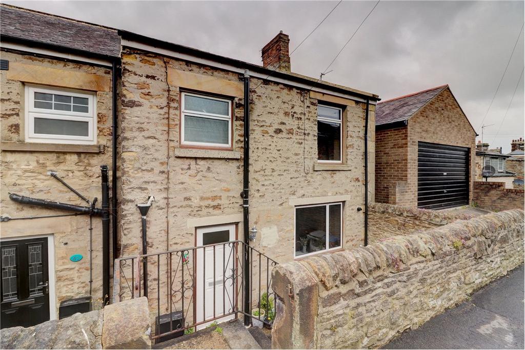 Benfieldside Road, Shotley Bridge... 3 bed semidetached house £180,000