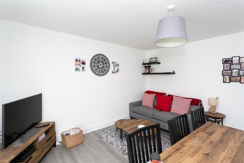 1 bedroom apartment for sale - Farriers Way, Watford, Hertfordshire, WD25