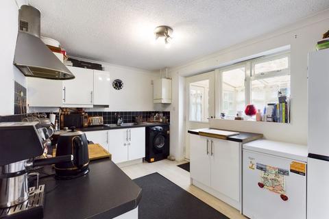 36 Beckgrove Close, Cardiff, CF24 2SE