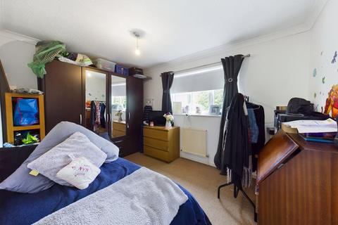 36 Beckgrove Close, Cardiff, CF24 2SE