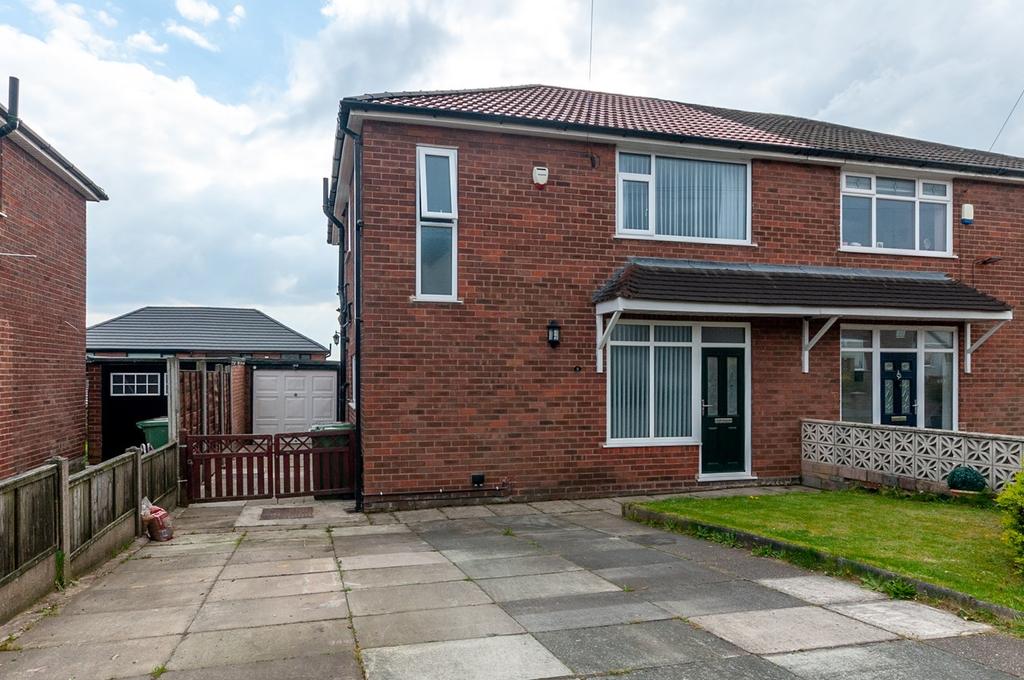 Portreath Way, Windle, St Helens, WA10 3 bed semidetached house £250,000