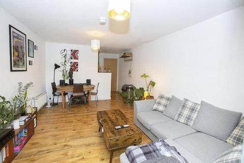 2 bedroom flat to rent - Southwold Road, Clapton, London, E5 9PB