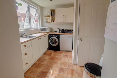 3 bedroom terraced house to rent, Savile Road, Exeter