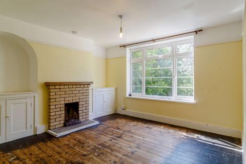 4, Wall Farm Cottages Harkstead Road, Holbrook, Ipswich, IP9 2RQ