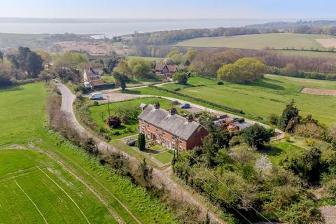 2, Brick Cottages Harkstead Road, Holbrook, Ipswich, IP9 2RG