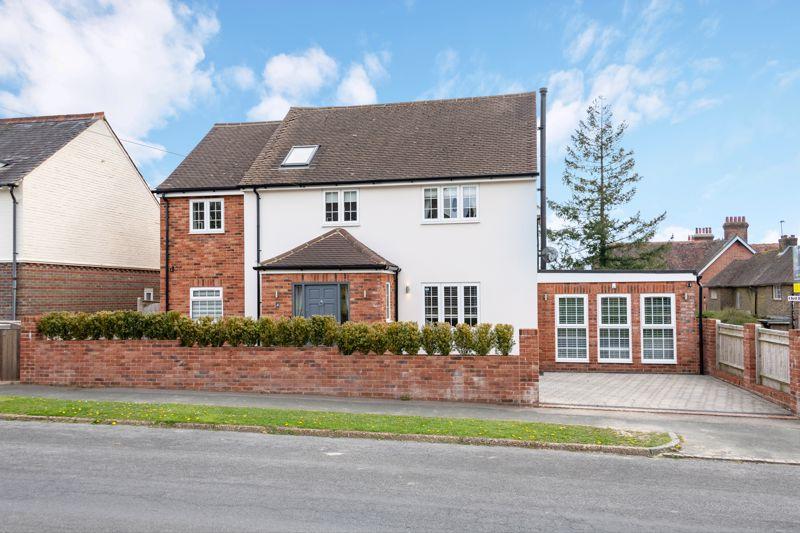 North Beeches Road, Crowborough 4 bed detached house £800,000
