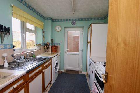 3 bedroom detached house for sale - St. Gildas Way, Glastonbury