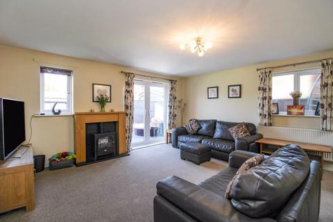 12 Badgers Sett, Leek, ST13 8YE