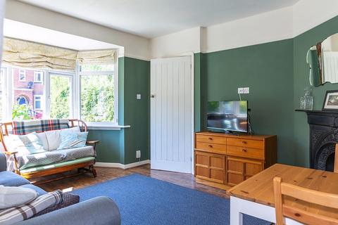 10 Warwick Road, Thames Ditton, KT7 0PS