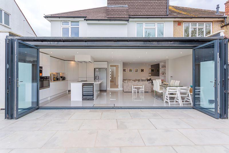 Kitchen/Lounge